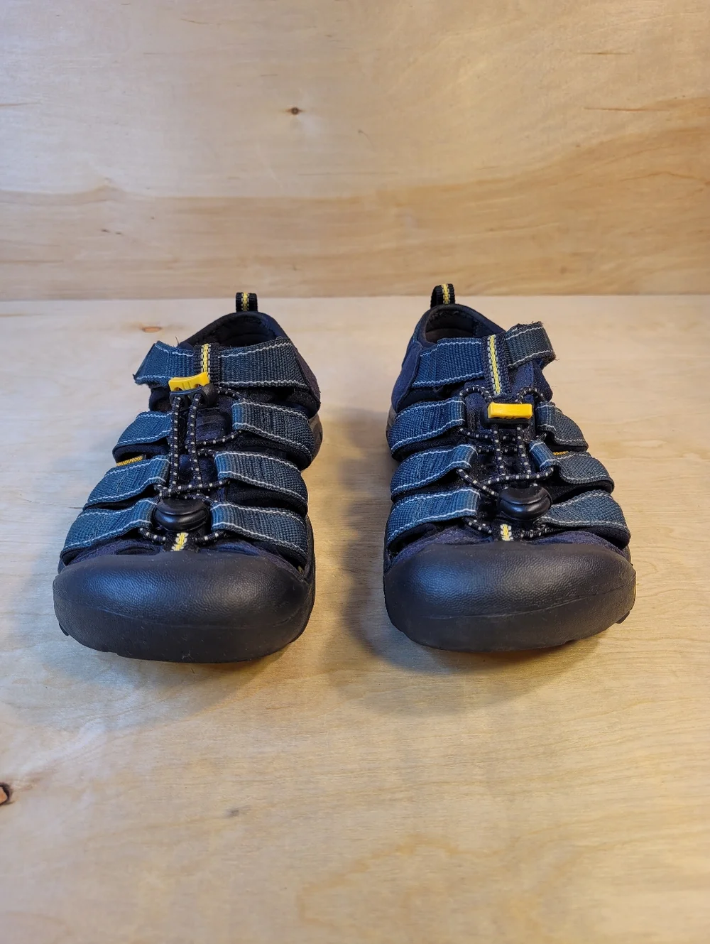 KEEN Newport H2 Waterproof Hiking Washable Kids Sandals - Picture 3 of 10